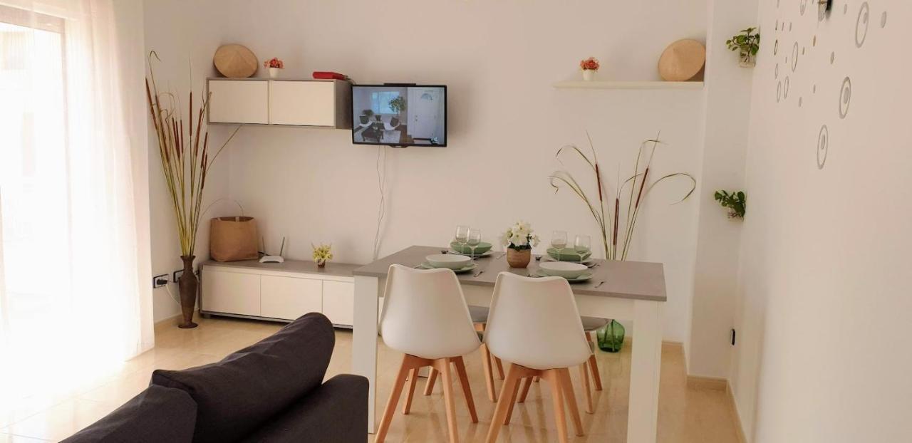 Apartamento Pepa. En El Corazon Del Delta. Sant Jaume d'Enveja Bagian luar foto